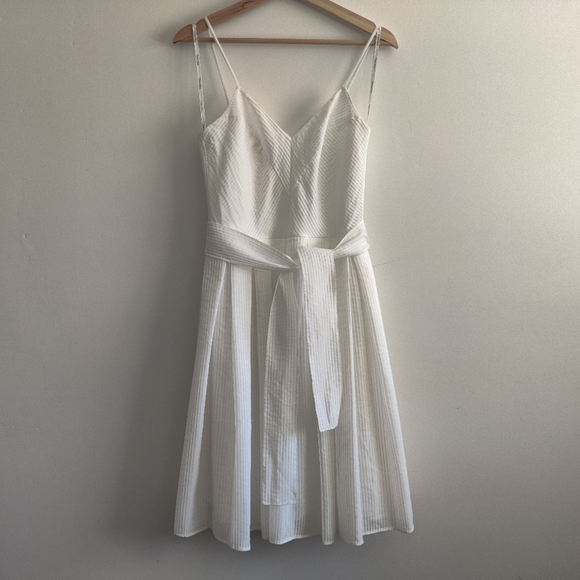 CALVIN KLEIN White Strappy A-line V-Neck Pleated Cocktail Dress Size Small - Picture 5 of 14